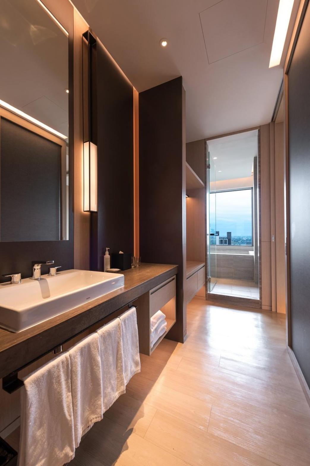 Mu Jiaoxi Hotel Exteriör bild Bathroom