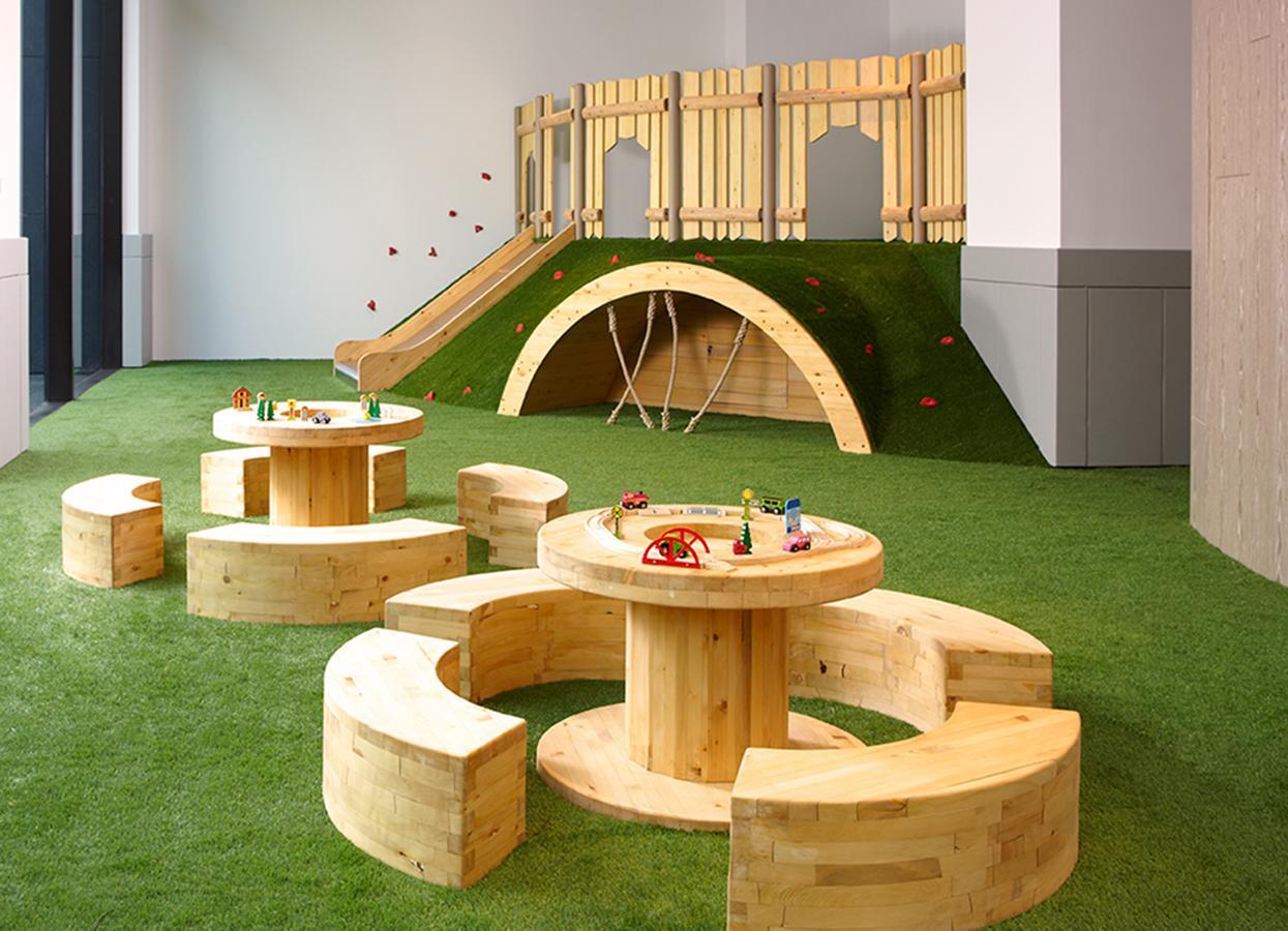 Mu Jiaoxi Hotel Exteriör bild The children's area