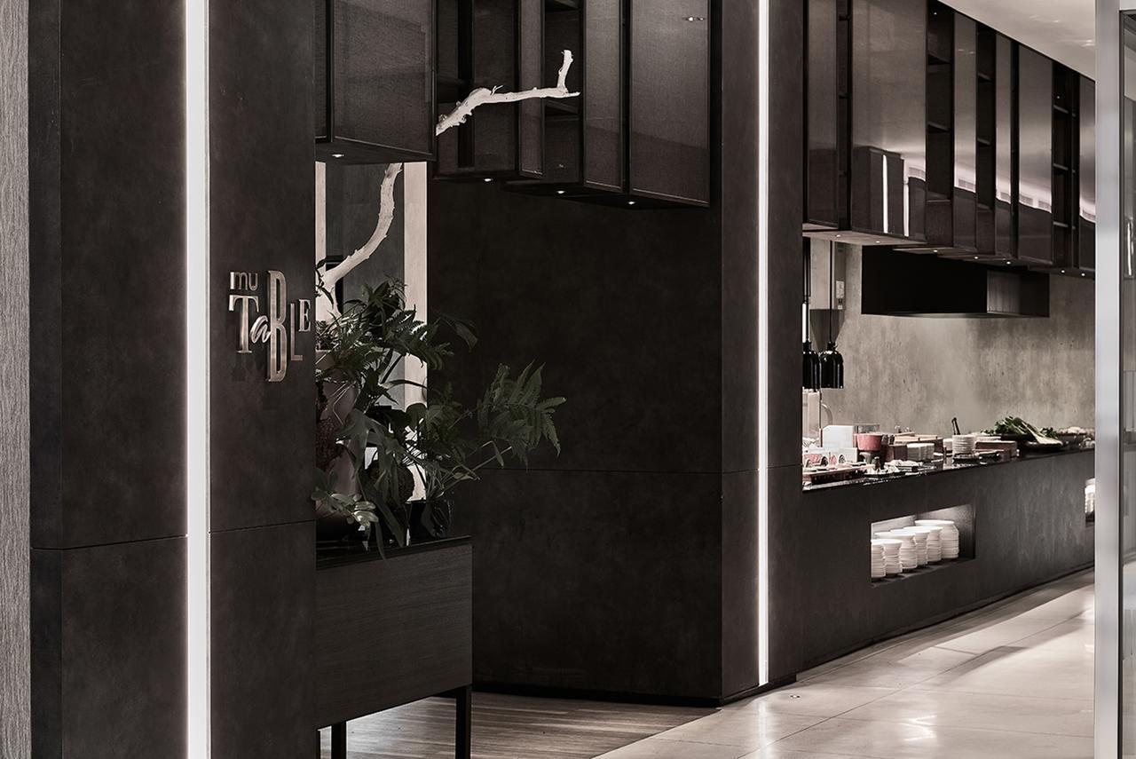 Mu Jiaoxi Hotel Exteriör bild The kitchen at the restaurant