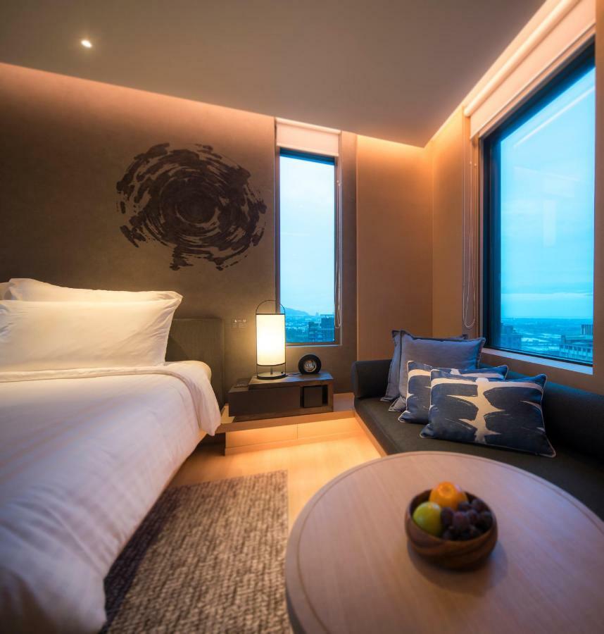 Mu Jiaoxi Hotel Exteriör bild Deluxe Room